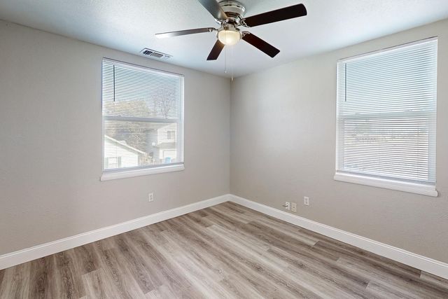 444 Teegarden Ave, Yuba City, CA 95991