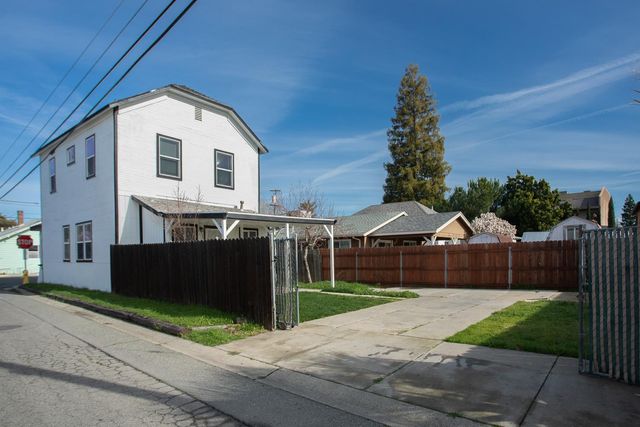 444 Teegarden Ave, Yuba City, CA 95991