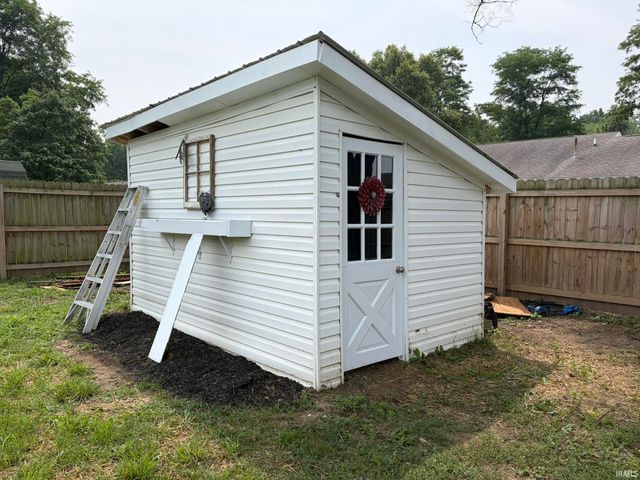 520 Beechwood Drive, Monticello, IN 47960