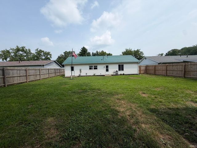 520 Beechwood Drive, Monticello, IN 47960