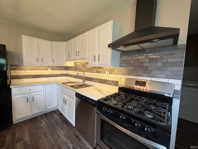520 Beechwood Drive, Monticello, IN 47960