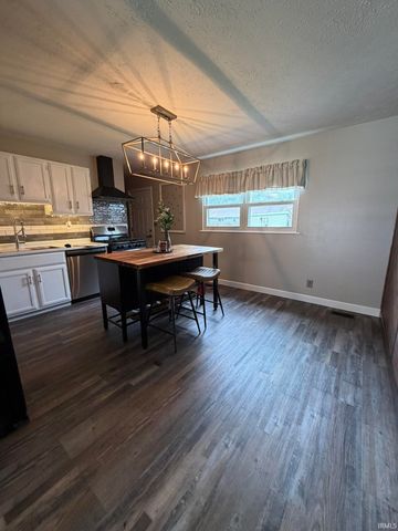 520 Beechwood Drive, Monticello, IN 47960