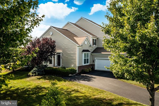 226 N CALDWELL CIR, Downingtown, PA 19335