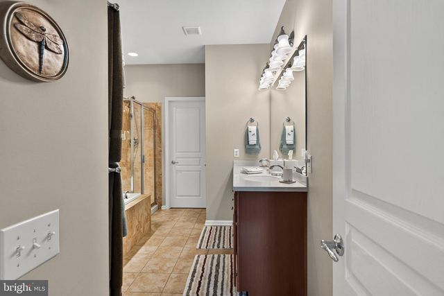 226 N CALDWELL CIR, Downingtown, PA 19335