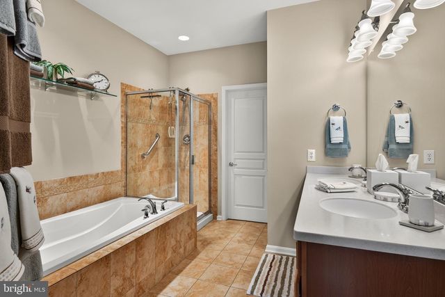 226 N CALDWELL CIR, Downingtown, PA 19335