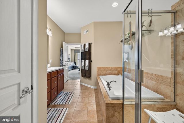 226 N CALDWELL CIR, Downingtown, PA 19335