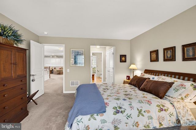 226 N CALDWELL CIR, Downingtown, PA 19335