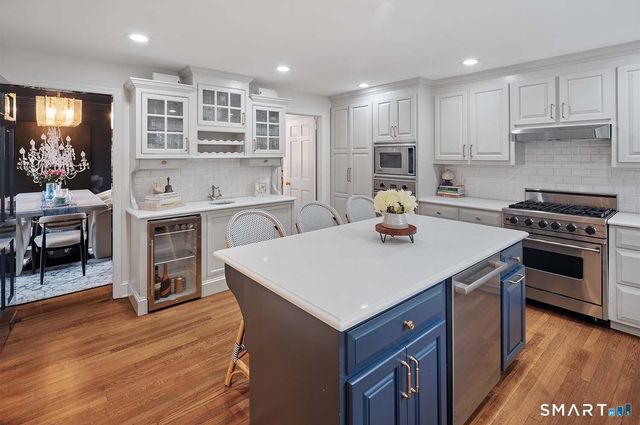 775 Sasco Hill Road, Fairfield, CT 06824