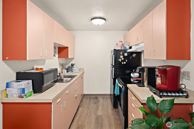 739 3rd Avenue S, Kent, WA 98032