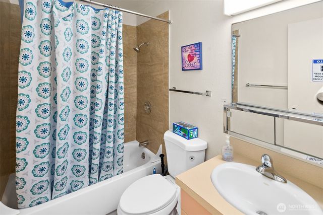 739 3rd Avenue S, Kent, WA 98032