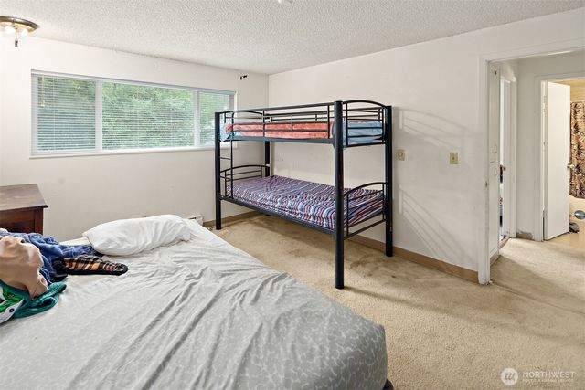 739 3rd Avenue S, Kent, WA 98032