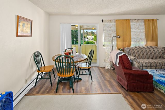 739 3rd Avenue S, Kent, WA 98032