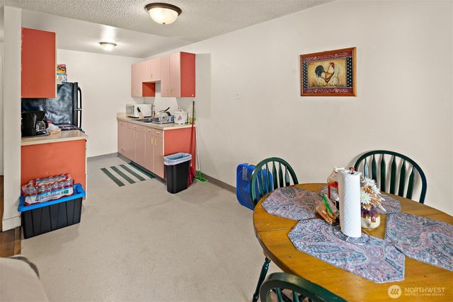 739 3rd Avenue S, Kent, WA 98032