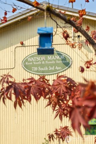 739 3rd Avenue S, Kent, WA 98032