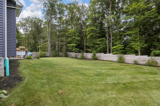6400 BERRY Trail, Fairview, PA 16415