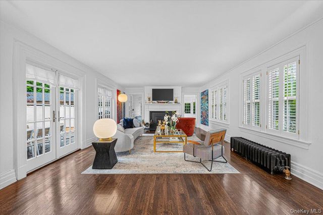 1 Wellington Avenue, New Rochelle, NY 10804