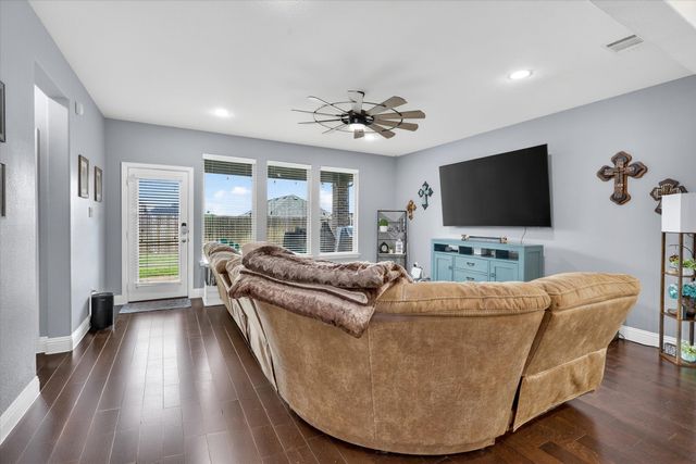 15405 Elm Bluff Way, Fort Worth, TX 76262