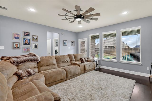 15405 Elm Bluff Way, Fort Worth, TX 76262