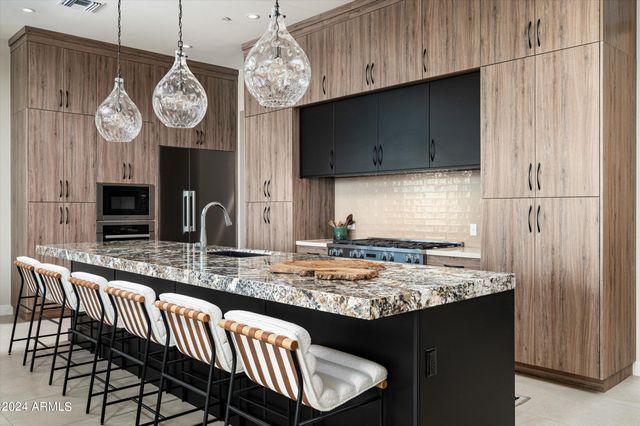 37200 N Cave Creek Road 74, Scottsdale, AZ 85262