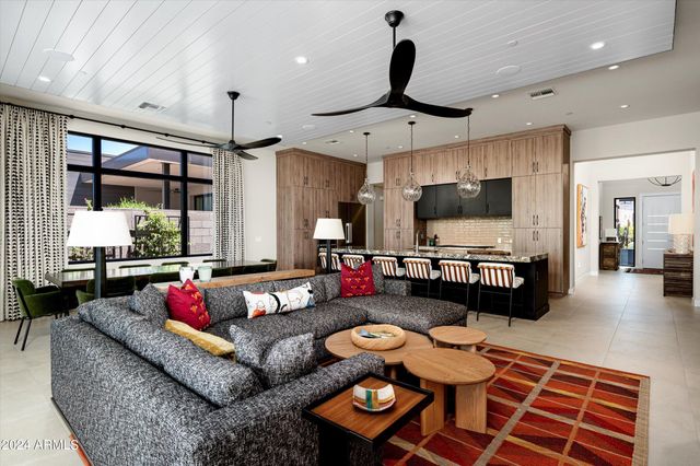 37200 N Cave Creek Road 74, Scottsdale, AZ 85262
