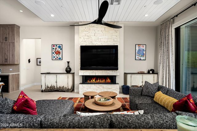 37200 N Cave Creek Road 74, Scottsdale, AZ 85262