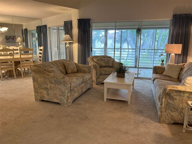 6101 34TH STREET W 22H, Bradenton, FL 34210