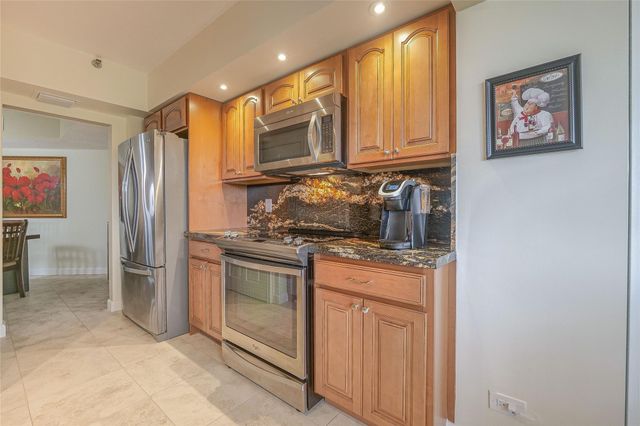 7400 Radice Court 407, Lauderhill, FL 33319