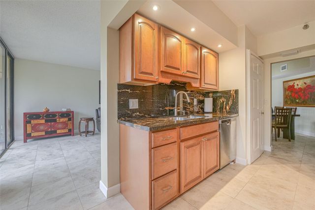 7400 Radice Court 407, Lauderhill, FL 33319