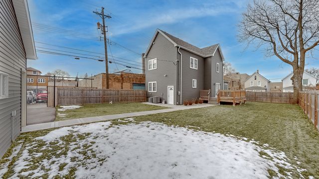 2347 Walnut Street, Blue Island, IL 60406