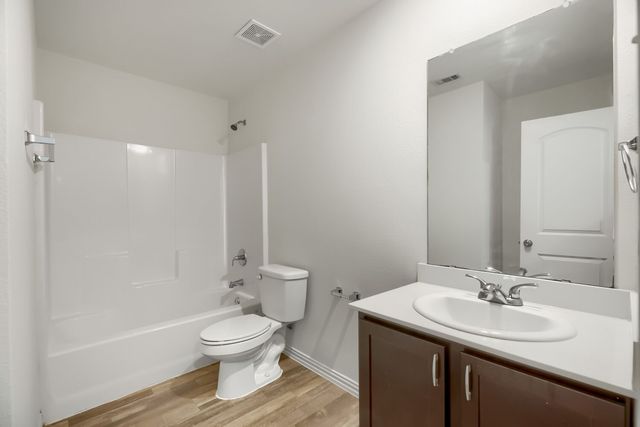 426 E Monterey Street, Denison, TX 75021