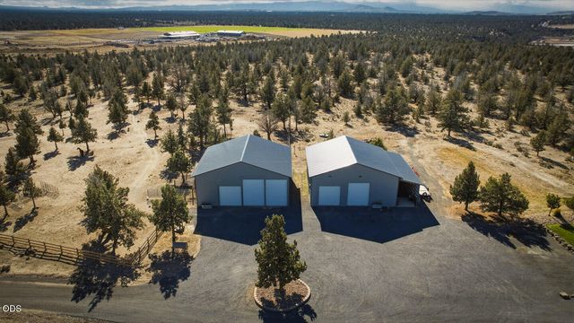 2791 NW Lexie Lane, Redmond, OR 97756