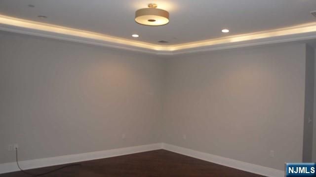 14 Marquis Court 14, Edgewater, NJ 07020