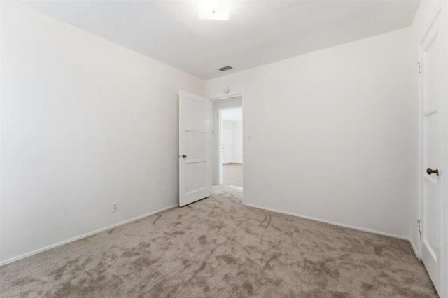 6415 Zena Dr, San Diego, CA 92115