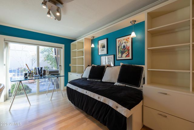 2522 E OREGON Avenue, Phoenix, AZ 85016