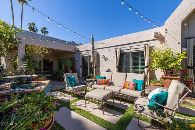 2522 E OREGON Avenue, Phoenix, AZ 85016