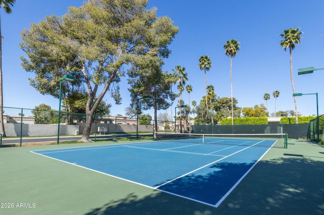 2522 E OREGON Avenue, Phoenix, AZ 85016