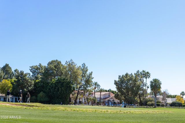 2522 E OREGON Avenue, Phoenix, AZ 85016