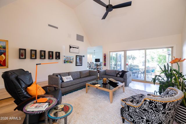 2522 E OREGON Avenue, Phoenix, AZ 85016