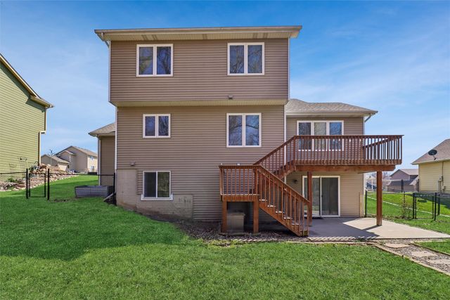 1007 N O Street, Indianola, IA 50125