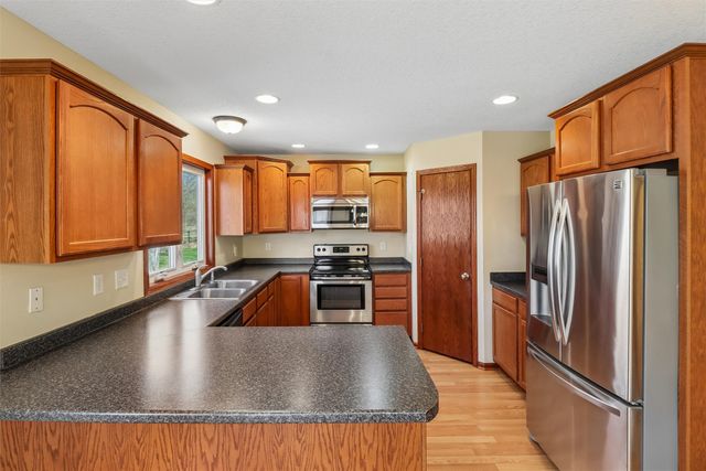 1007 N O Street, Indianola, IA 50125