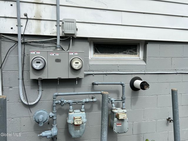 92B Columbia Turnpike, East Greenbush, NY 12144