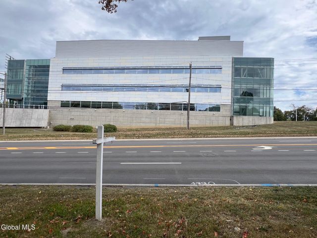 92B Columbia Turnpike, East Greenbush, NY 12144