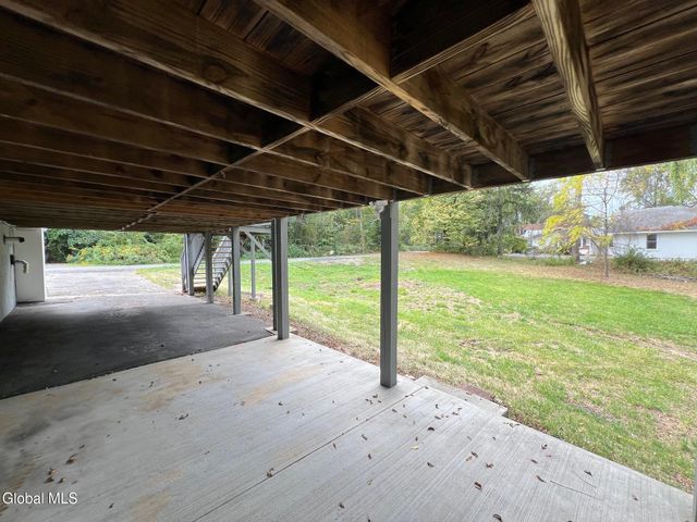 92B Columbia Turnpike, East Greenbush, NY 12144