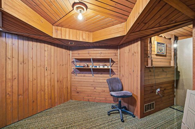 2242 Topaz Drive, Grove City, OH 43123