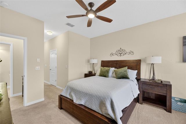 20041 SATIN LEAF AVENUE, Tampa, FL 33647