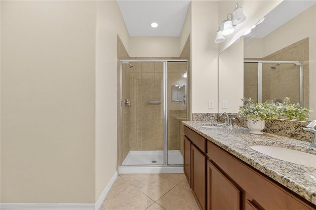 20041 SATIN LEAF AVENUE, Tampa, FL 33647