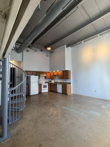 110 N 3rd Street, 703, Columbus, OH 43215