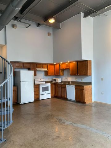 110 N 3rd Street, 703, Columbus, OH 43215