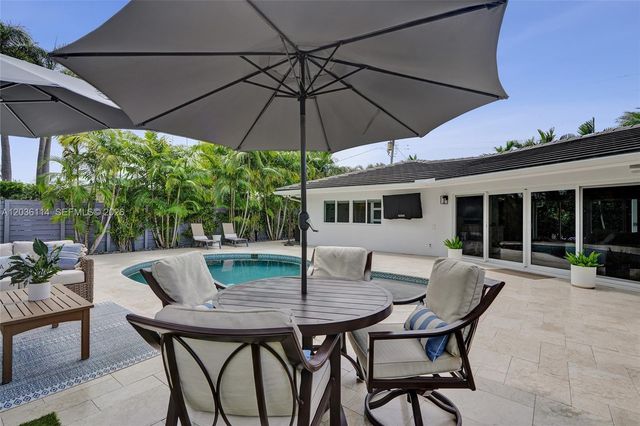 2701 NE 30th Street, Fort Lauderdale, FL 33306