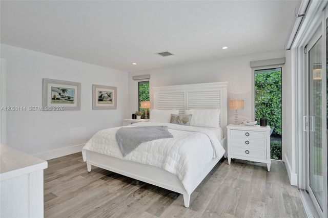 2701 NE 30th Street, Fort Lauderdale, FL 33306